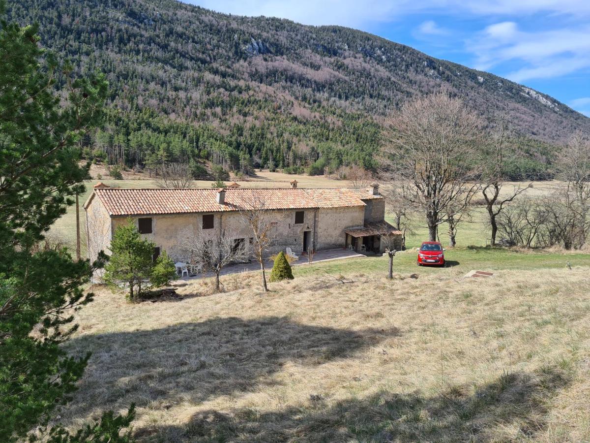 La Grande Maison Dans La Prairie Caille المظهر الخارجي الصورة